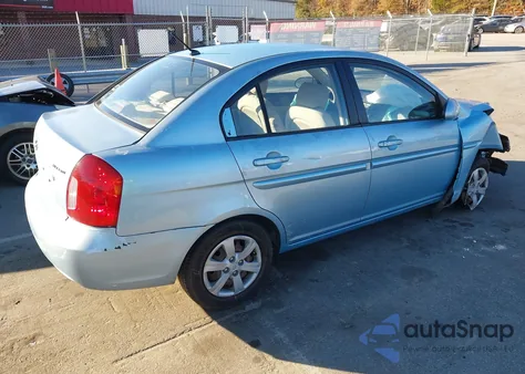2009 Hyundai Accent Gls z USA, uszkodzony, nr VIN KMHCN46C59U366934